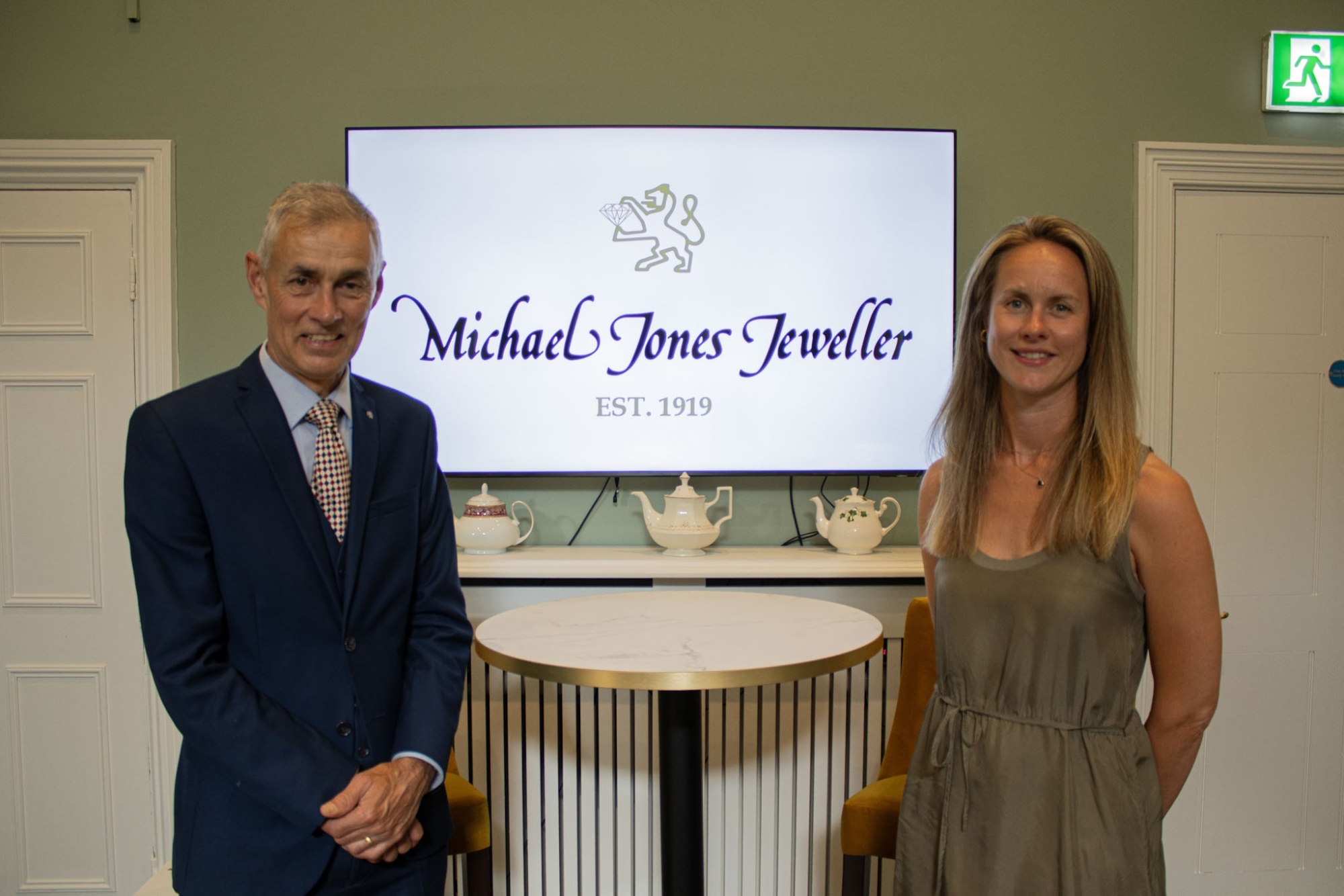 Michael Jones Jeweller to sponsor theatre’s new VIP lounge | Northamptonshire Chamber of Commerce