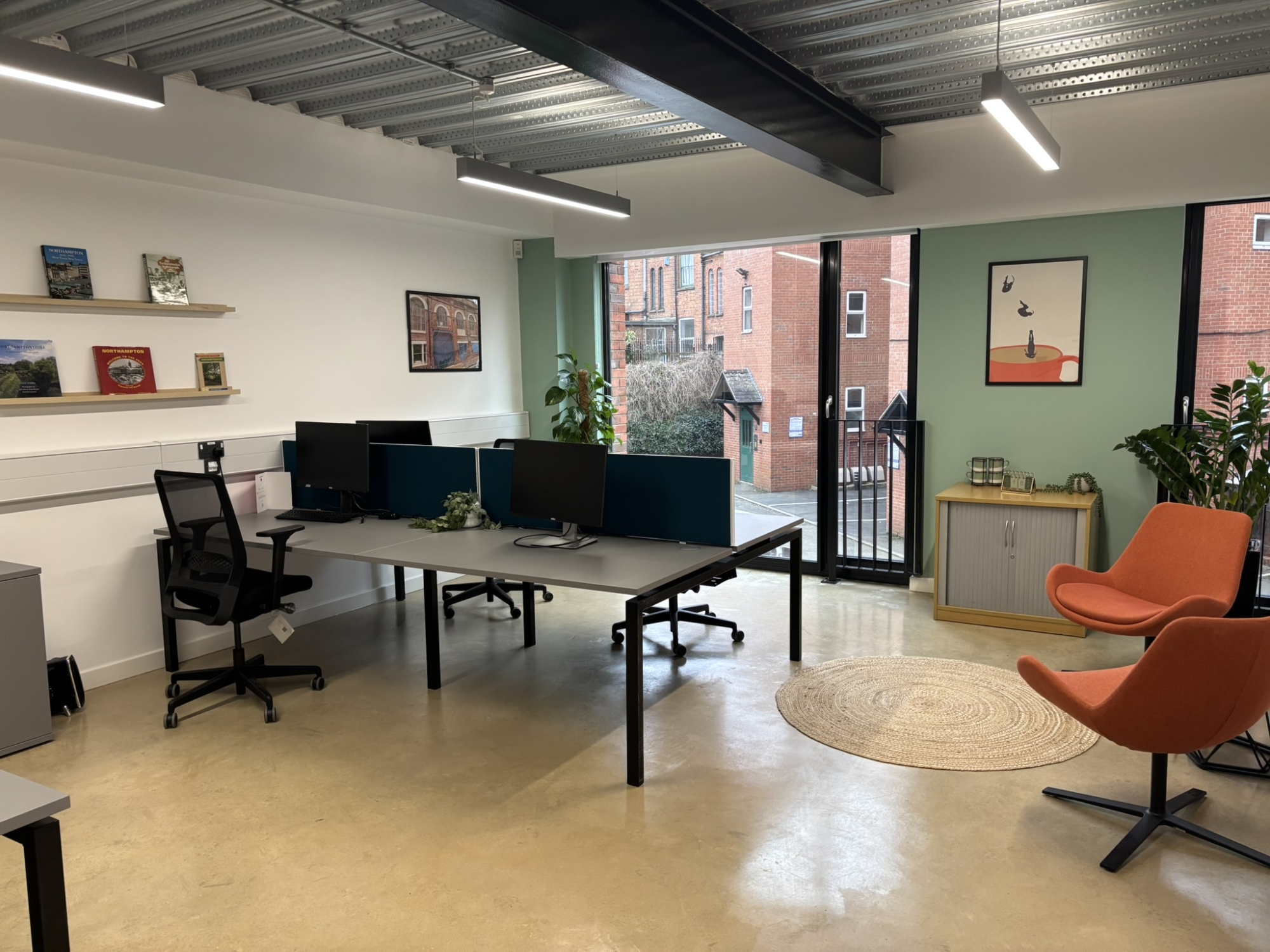 Dedicated desk opportunity for dedicated entrepreneurs | Northamptonshire Chamber of Commerce
